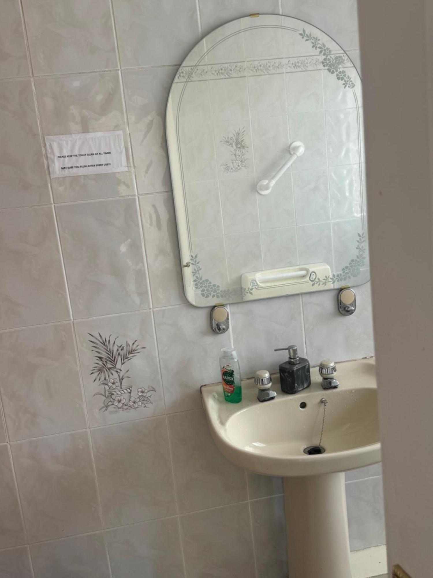 Komegloba Exquisite Room Μάντσεστερ Εξωτερικό φωτογραφία